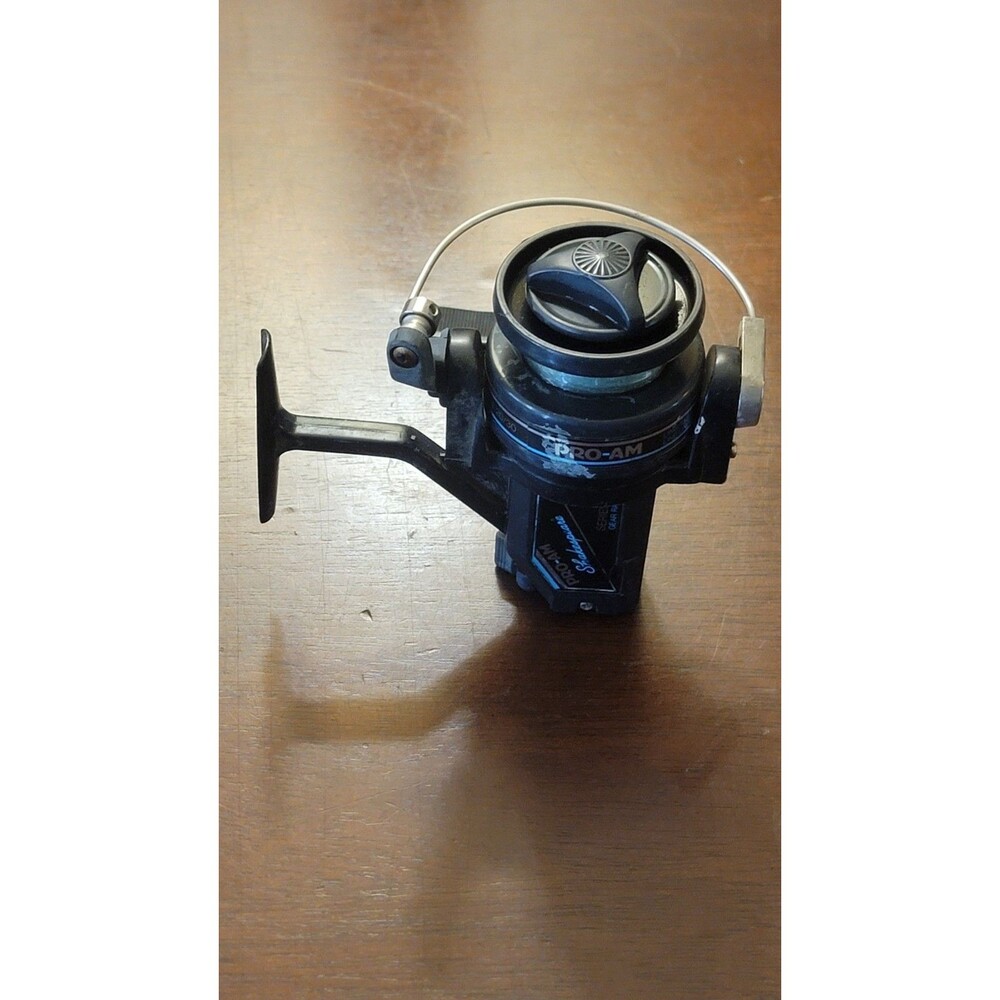 Vintage Shakespeare PRO-AM Series 20/20 Spinning Reel